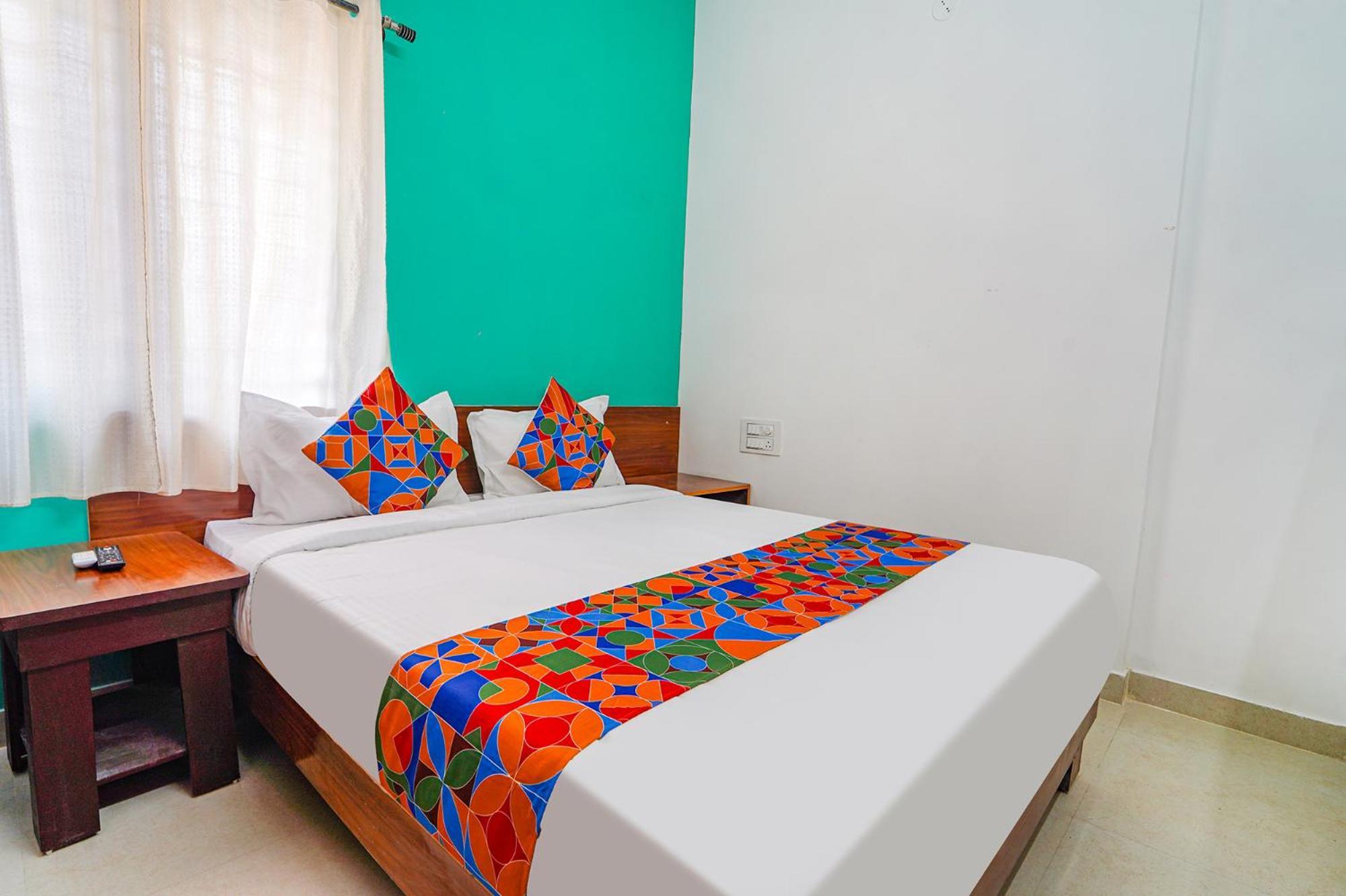 העיר בנגלור Fabhotel Metro Suites - Nr Esi Hospital מראה חיצוני תמונה