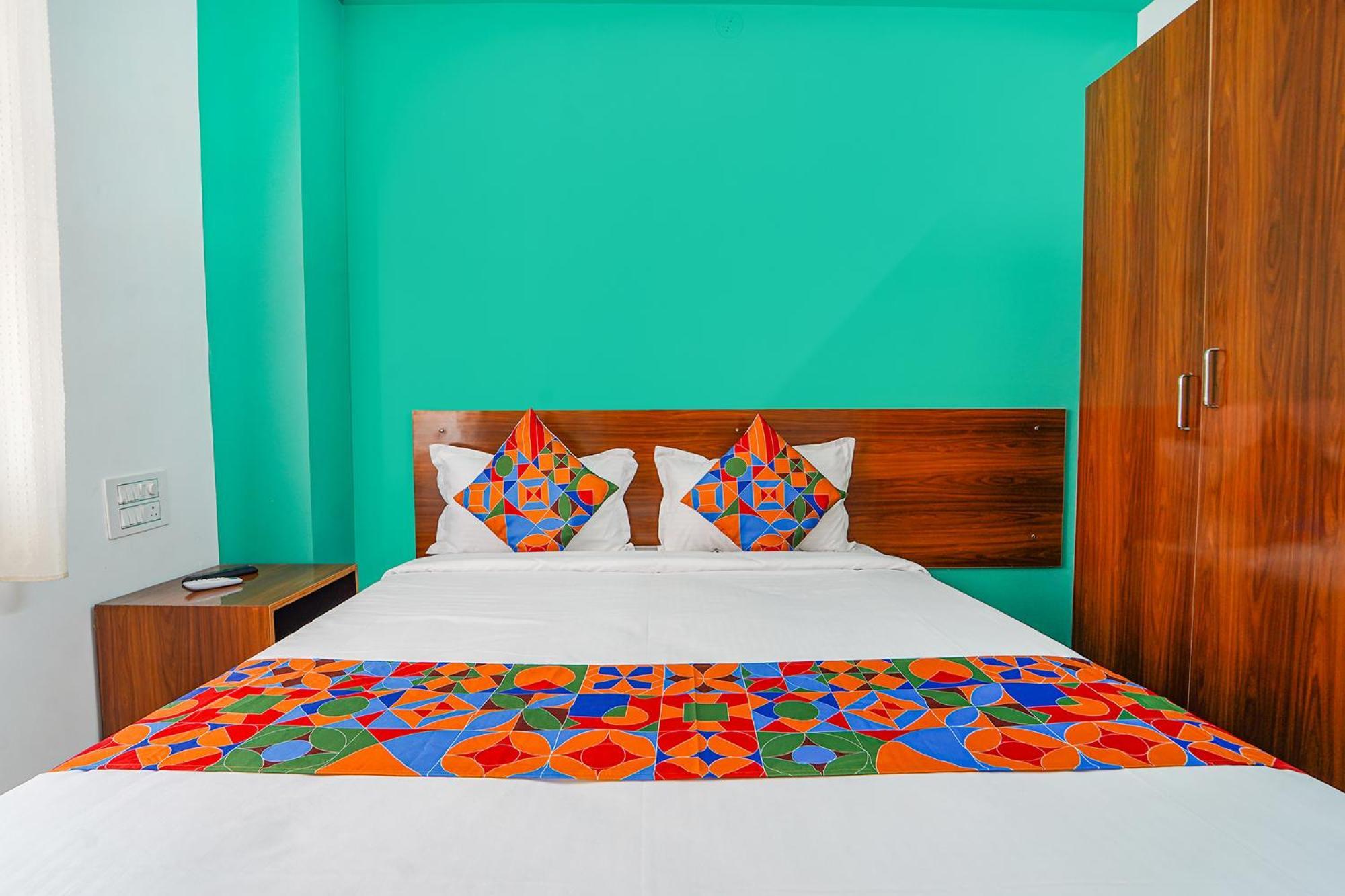 העיר בנגלור Fabhotel Metro Suites - Nr Esi Hospital מראה חיצוני תמונה