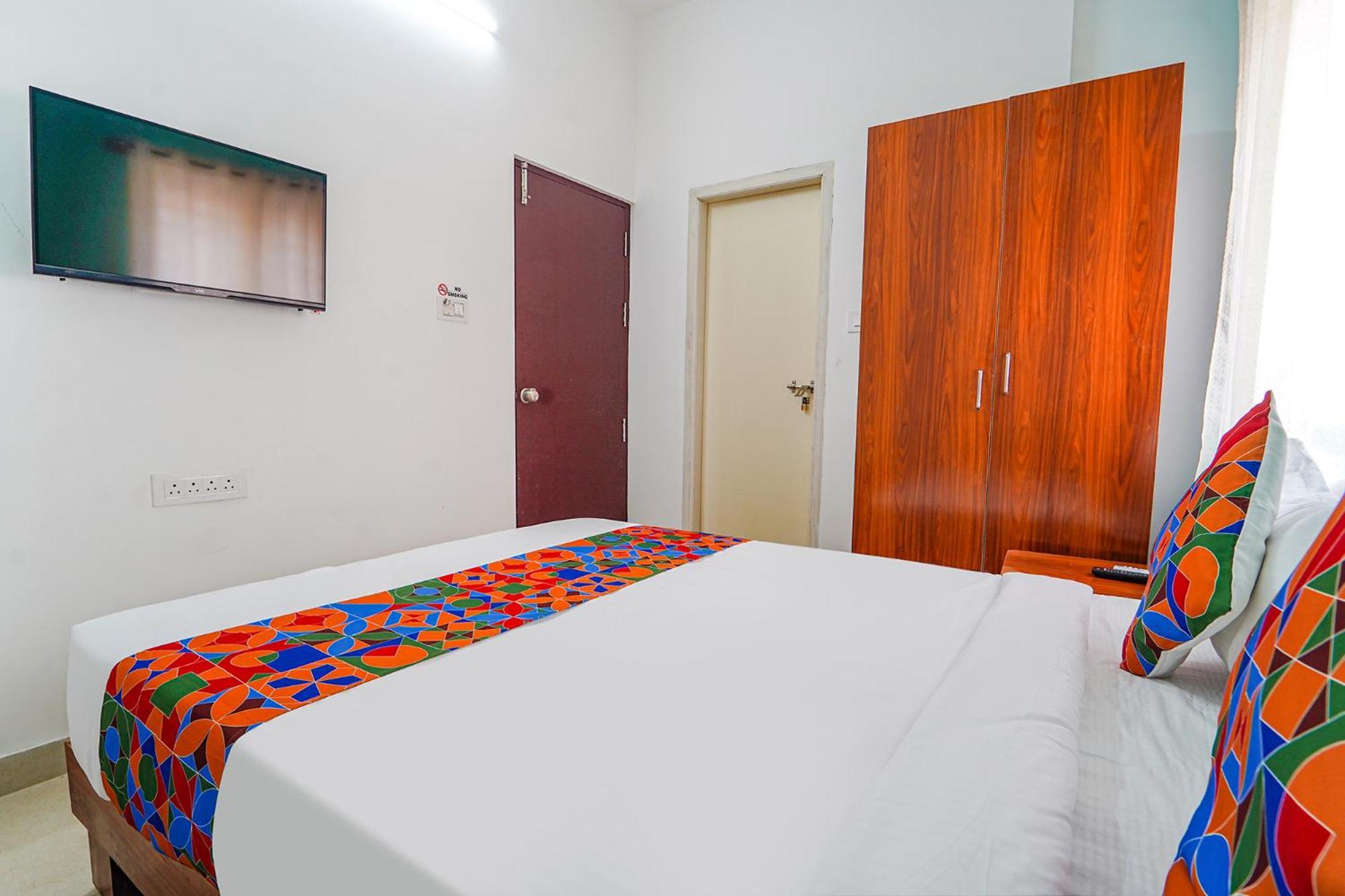 העיר בנגלור Fabhotel Metro Suites - Nr Esi Hospital מראה חיצוני תמונה