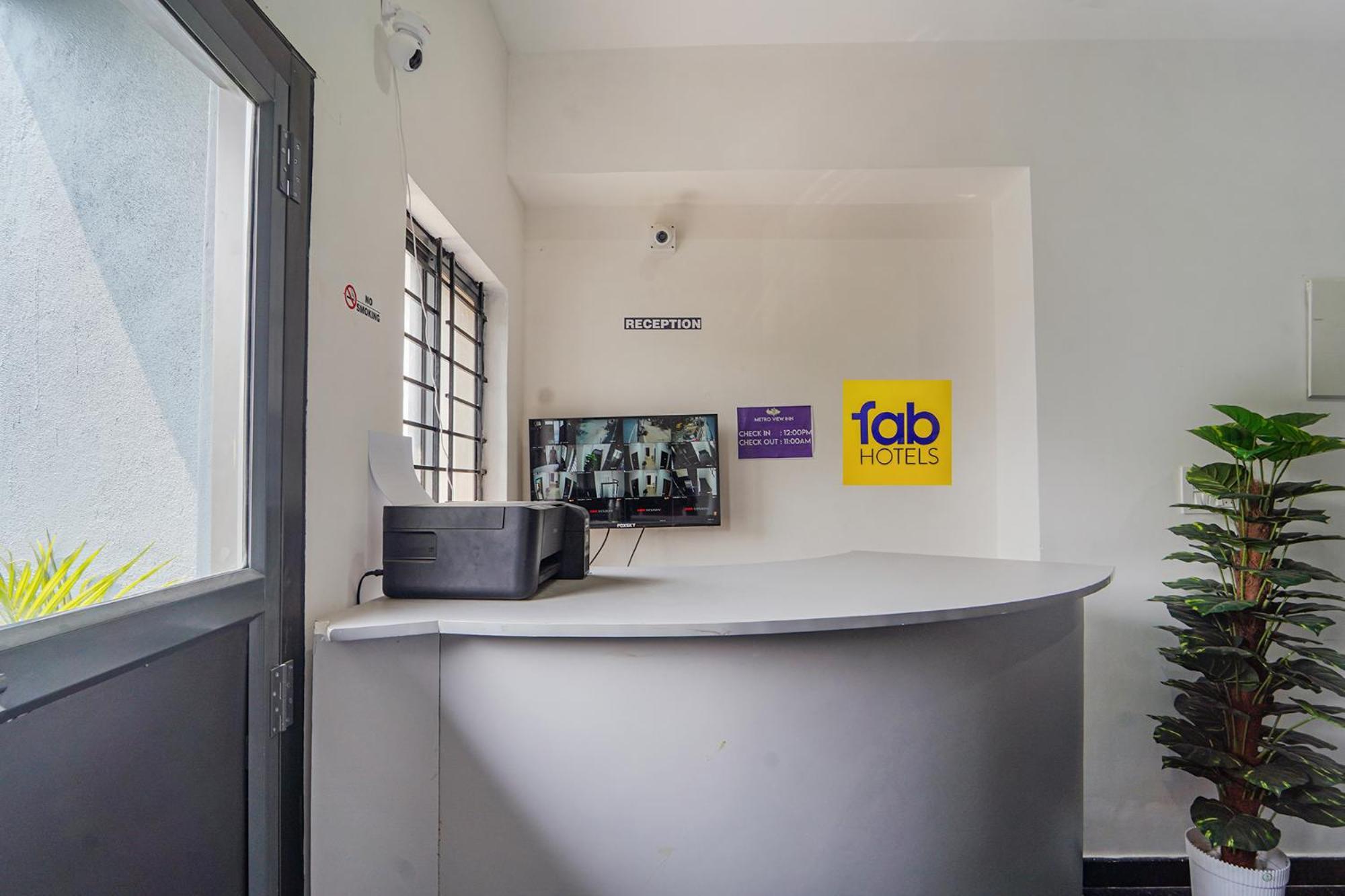העיר בנגלור Fabhotel Metro Suites - Nr Esi Hospital מראה חיצוני תמונה